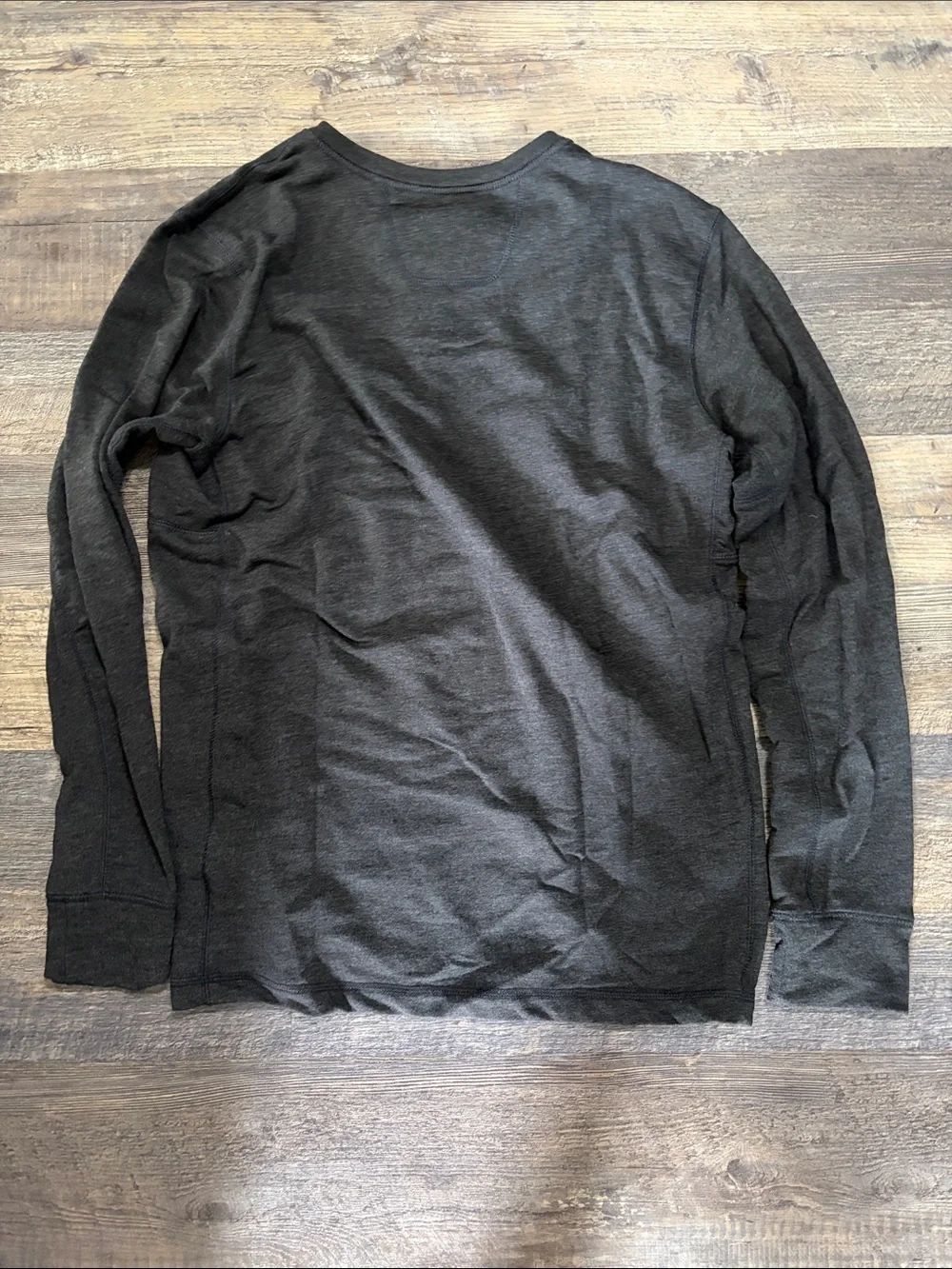 North Face Men's Long-Sleeve Henley Shirt - Charcoal